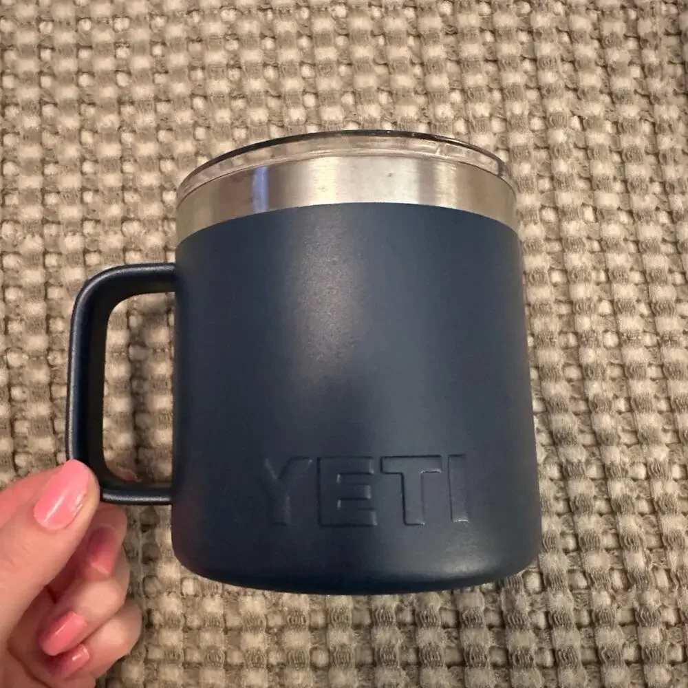 Yeti rambler mug